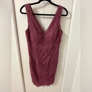 DB Studio/David’s Bridesmaid Elegant Lace Sleeveless Dress - Chianti - SZ 12